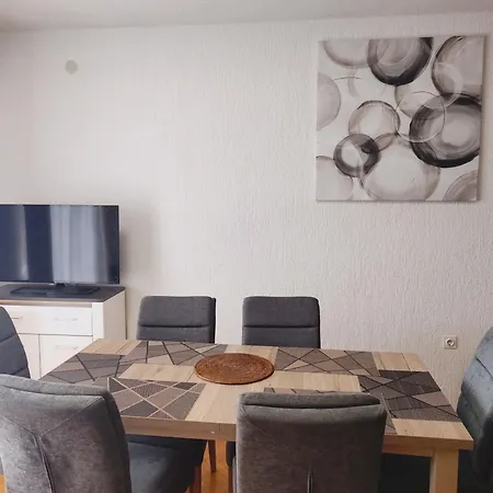 Huge Seaview 60 Meters From