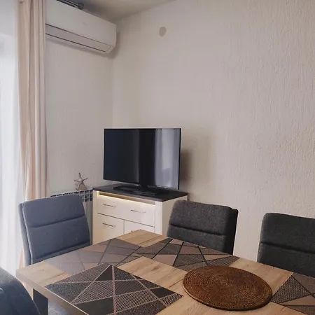 Apartament Huge Seaview 60 Meters From *