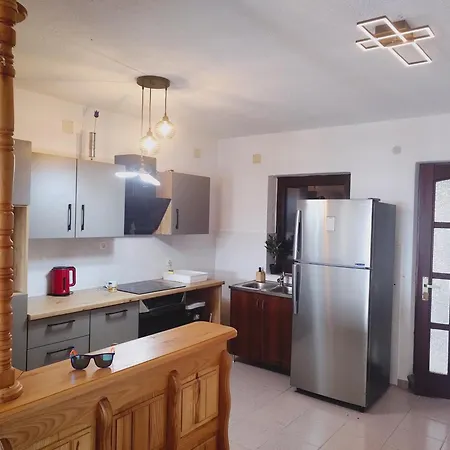 Huge Seaview 60 Meters From Smokvica Krmpotska